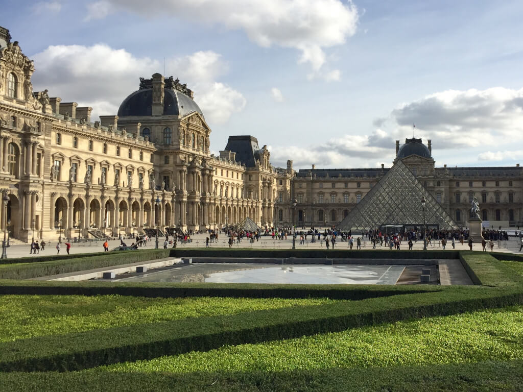 louvre