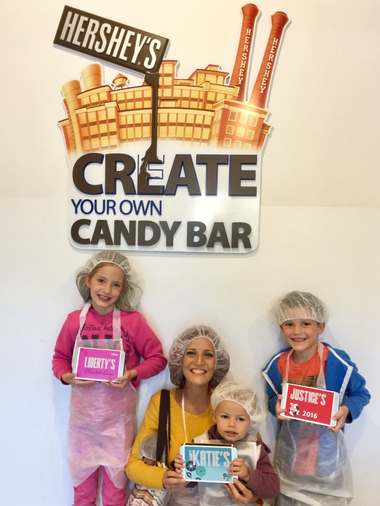 Chocolate World Custom Candy Bars!